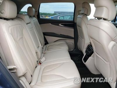 Zdjęcie 11 z 13 samochodu: 2019 LINCOLN NAUTILUS SELECT SELECT VIN:2LMPJ8K97KBL67677 - miniatura