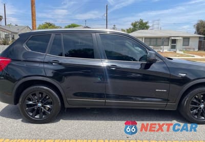 Zdjęcie 6 z 10 samochodu: 2017 BMW X3 SDRIVE28I VIN:5UXWZ7C36H0V86731 - miniatura