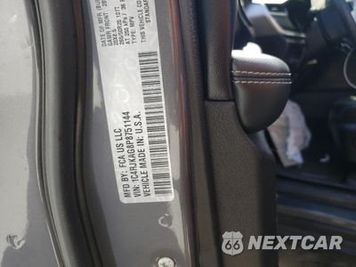 Zdjęcie 13 z 13 samochodu: 2023 JEEP GRAND CHEROKEE L LAREDO VIN:1C4RJKAG8P8751144 - miniatura