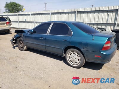 Drugie zdjęcie samochodu z przodu: 1995 HONDA ACCORD LX VIN:1HGCD5637SA159063 - miniatura