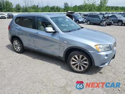 Czwarte zdjęcie samochodu z boku: 2013 BMW X3 XDRIVE28I VIN:5UXWX9C56D0D05477 - miniatura