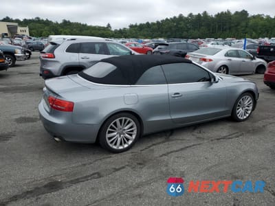 Trzecie zdjęcie samochodu z tyłu: 2010 AUDI A5 PREMIUM PLUS VIN:WAULFAFH5AN009003 - miniatura