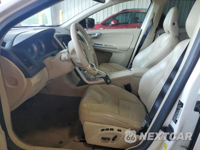 Zdjęcie 7 z 14 samochodu: 2012 VOLVO XC60 T6 VIN:YV4902DZ5C2242686 - miniatura