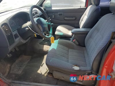 Zdjęcie 7 z 12 samochodu: 1997 NISSAN TRUCK KING CAB SE VIN:1N6SD16S9VC318021 - miniatura