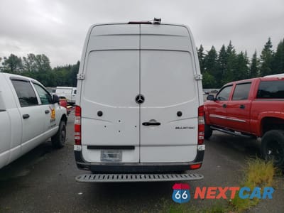 Zdjęcie 6 z 12 samochodu: 2014 MERCEDES-BENZ SPRINTER 2500 VIN:WD3PE8DE4E5898675 - miniatura