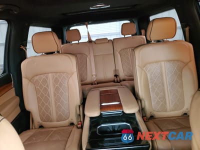 Zdjęcie 10 z 15 samochodu: 2022 JEEP GRAND WAGONEER SERIES III VIN:1C4SJVGJ5NS100916 - miniatura