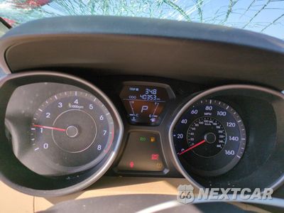 Zdjęcie 9 z 14 samochodu: 2013 HYUNDAI ELANTRA GLS VIN:5NPDH4AE7DH419449 - miniatura