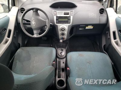 Zdjęcie 8 z 12 samochodu: 2007 TOYOTA YARIS VIN:JTDJT923175121897 - miniatura