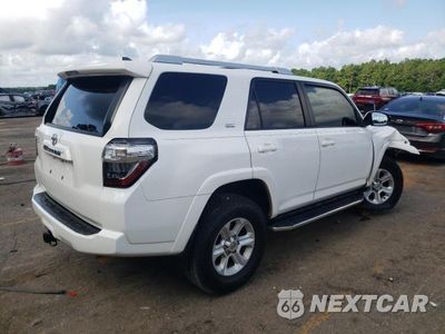 Trzecie zdjęcie samochodu z tyłu: 2016 TOYOTA 4RUNNER SR5 VIN:JTEZU5JR3G5147430 - miniatura