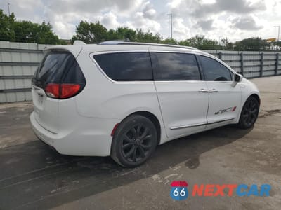 Trzecie zdjęcie samochodu z tyłu: 2019 CHRYSLER PACIFICA TOURING L VIN:2C4RC1BG4KR665734 - miniatura