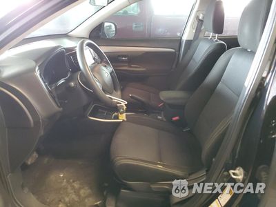 Zdjęcie 7 z 12 samochodu: 2018 MITSUBISHI OUTLANDER ES VIN:JA4AD2A34JJ003048 - miniatura