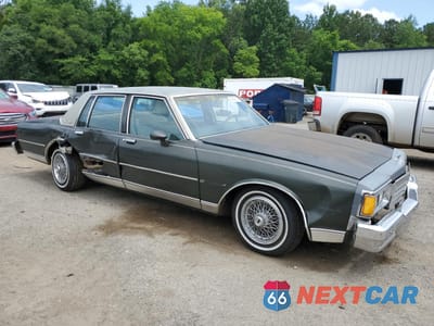 Czwarte zdjęcie samochodu z boku: 1984 CHEVROLET CAPRICE CLASSIC VIN:1G1AN69H9EX120047 - miniatura