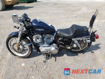 Trzecie zdjęcie samochodu z tyłu: 2009 HARLEY-DAVIDSON XL883 L VIN:1HD4CR2149K409752 - miniatura