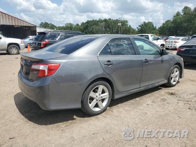 Trzecie zdjęcie samochodu z tyłu: 2014 TOYOTA CAMRY L VIN:4T1BF1FK6EU312664 - miniatura