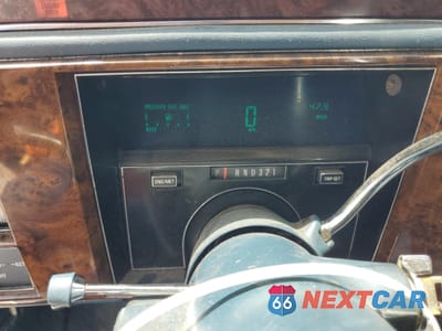 Zdjęcie 9 z 14 samochodu: 1991 CADILLAC BROUGHAM VIN:1G6DW5471MR702062 - miniatura