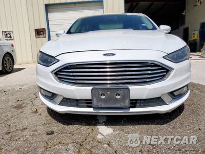 Piąte zdjęcie samochodu w środku: 2017 FORD FUSION SE HYBRID VIN:3FA6P0LU8HR409000 - miniatura
