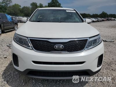 Piąte zdjęcie samochodu w środku: 2014 KIA SORENTO LX VIN:5XYKT3A62EG510985 - miniatura