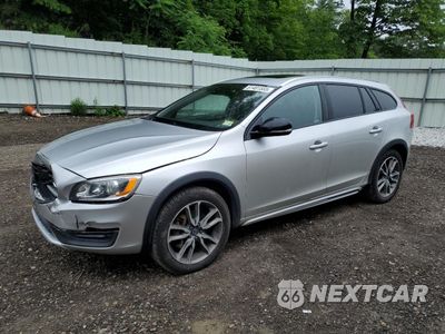 2017 VOLVO V60 CROSS COUNTRY PREMIER YV440MWK3H1039525 - główne zdjęcie licytacji z USA - miniatura