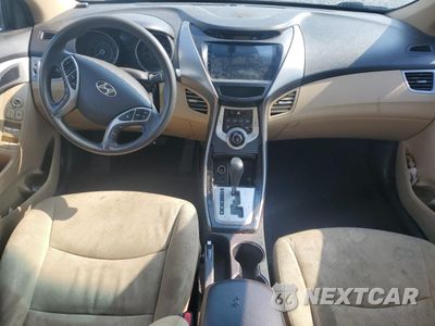 Zdjęcie 8 z 14 samochodu: 2012 HYUNDAI ELANTRA GLS VIN:5NPDH4AE7CH118498 - miniatura