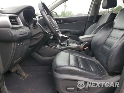 Zdjęcie 7 z 16 samochodu: 2019 KIA SORENTO EX VIN:5XYPHDA53KG455480 - miniatura