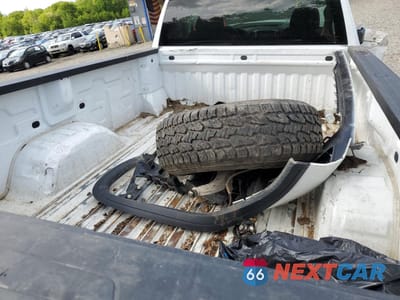 Zdjęcie 10 z 16 samochodu: 2020 GMC SIERRA K1500 VIN:3GTN9AEF2LG248815 - miniatura