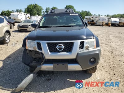 Piąte zdjęcie samochodu w środku: 2015 NISSAN XTERRA X VIN:5N1AN0NW7FN656528 - miniatura