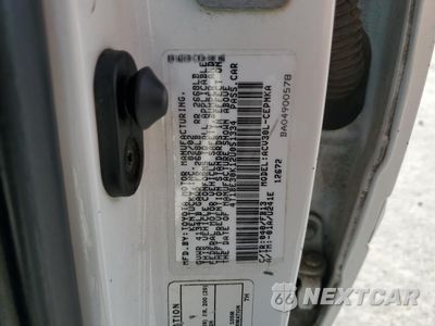 Zdjęcie 12 z 12 samochodu: 2002 TOYOTA CAMRY LE VIN:4T1BE30K12U051334 - miniatura