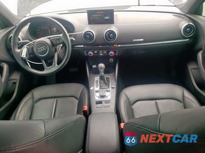 Zdjęcie 8 z 13 samochodu: 2020 AUDI A3 PREMIUM VIN:WAUAUGFF6LA073477 - miniatura