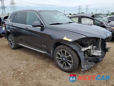 Czwarte zdjęcie samochodu z boku: 2016 BMW X5 XDRIVE35I VIN:5UXKR0C59G0P26728 - miniatura