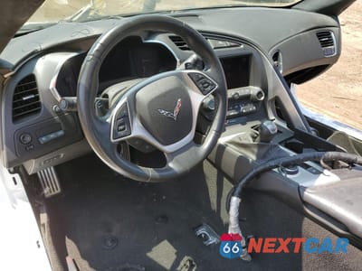 Zdjęcie 8 z 12 samochodu: 2015 CHEVROLET CORVETTE STINGRAY Z51 3LT VIN:1G1YL2D70F5104313 - miniatura