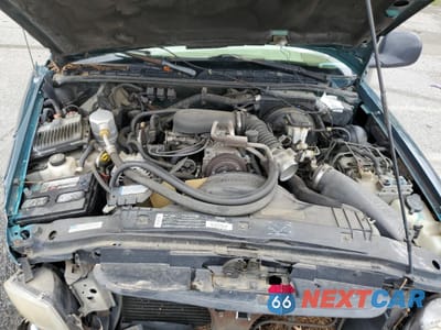 Zdjęcie 12 z 14 samochodu: 1996 CHEVROLET BLAZER VIN:1GNCS13W2T2242740 - miniatura