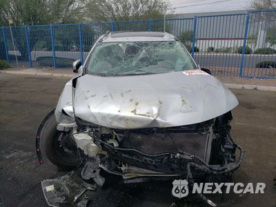 Piąte zdjęcie samochodu w środku: 2017 NISSAN ROGUE SV VIN:5N1AT2MV1HC741177 - miniatura