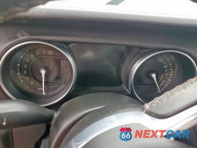 Zdjęcie 9 z 12 samochodu: 2021 JEEP WRANGLER UNLIMITED SAHARA 4XE VIN:1C4JJXP67MW688912 - miniatura