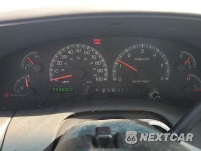 Zdjęcie 9 z 12 samochodu: 2003 FORD F150 VIN:1FTRF07233KB38766 - miniatura