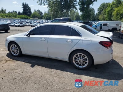 Drugie zdjęcie samochodu z przodu: 2020 MERCEDES-BENZ A 220 4MATIC VIN:WDD3G4FB8LW039807 - miniatura