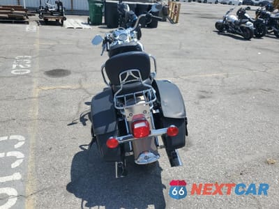Czwarte zdjęcie samochodu z boku: 2005 HARLEY-DAVIDSON FLHRCI VIN:1HD1FRW155Y623144 - miniatura