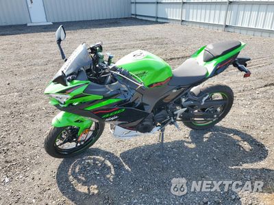 Trzecie zdjęcie samochodu z tyłu: 2022 KAWASAKI EX400 VIN:JKAEXKG10NDAH5415 - miniatura