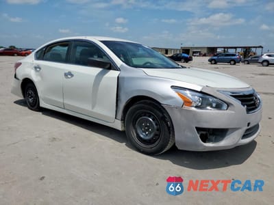Czwarte zdjęcie samochodu z boku: 2013 NISSAN ALTIMA 2.5 VIN:1N4AL3AP9DC199746 - miniatura
