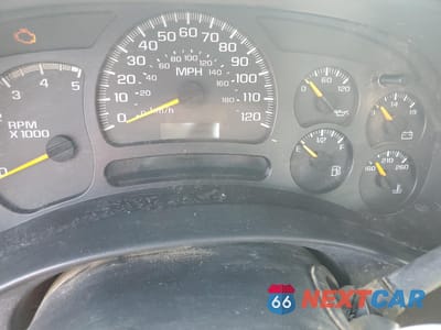 Zdjęcie 9 z 14 samochodu: 2003 CHEVROLET SILVERADO K3500 VIN:1GBJK34103E116930 - miniatura