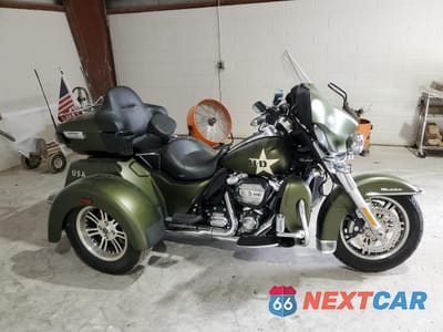 2022 HARLEY-DAVIDSON FLHTCUTG 1HD1MAF17NB857151 - główne zdjęcie licytacji z USA - miniatura