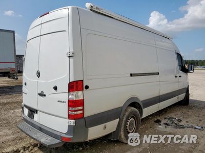 Trzecie zdjęcie samochodu z tyłu: 2019 MERCEDES-BENZ SPRINTER 2500 VIN:WD3PE8CD6HP382321 - miniatura
