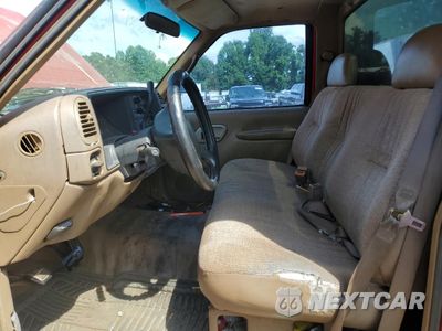 Zdjęcie 7 z 12 samochodu: 2005 CHEVROLET GMT-400 C2500 VIN:1GCGC24K2SZ289328 - miniatura