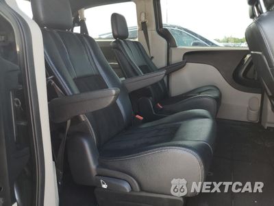 Zdjęcie 11 z 15 samochodu: 2018 DODGE GRAND CARAVAN SXT VIN:2C4RDGCG0JR205953 - miniatura