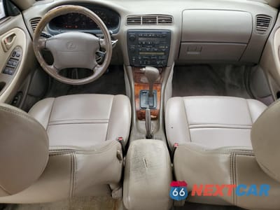 Zdjęcie 8 z 12 samochodu: 1995 LEXUS ES 300 VIN:JT8GK13T8S0108498 - miniatura