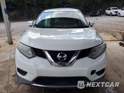 Piąte zdjęcie samochodu w środku: 2015 NISSAN ROGUE S VIN:5N1AT2MT1FC859788 - miniatura