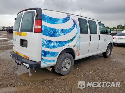 Trzecie zdjęcie samochodu z tyłu: 2015 CHEVROLET EXPRESS G2500 VIN:1GCWGFCFXF1217969 - miniatura