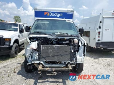 Piąte zdjęcie samochodu w środku: 2023 GMC SAVANA CUTAWAY G3500 VIN:1GDY7RFP6P1193245 - miniatura