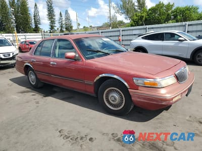 Czwarte zdjęcie samochodu z boku: 1997 MERCURY GRAND MARQUIS GS VIN:2MELM74W7VX605990 - miniatura