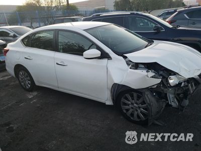 Czwarte zdjęcie samochodu z boku: 2018 NISSAN SENTRA S VIN:3N1AB7APXJY259401 - miniatura