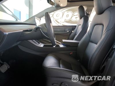 Zdjęcie 7 z 15 samochodu: 2022 TESLA MODEL Y VIN:7SAYGDEE4NF558374 - miniatura